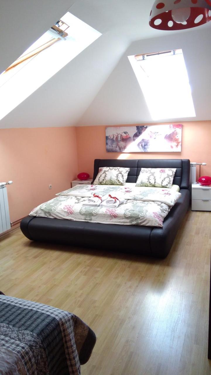 Teslić Guesthouse Jelic חדר תמונה
