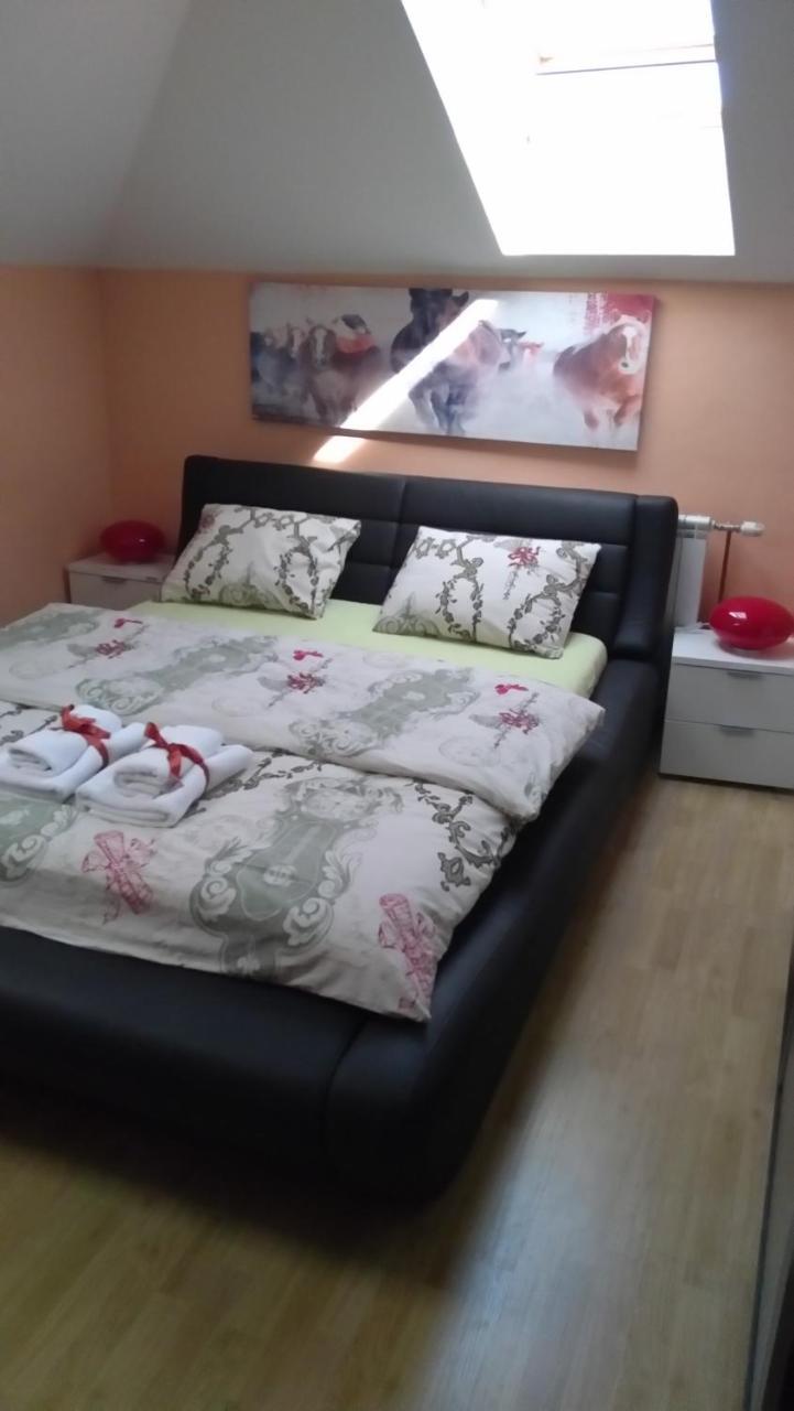 Teslić Guesthouse Jelic מראה חיצוני תמונה